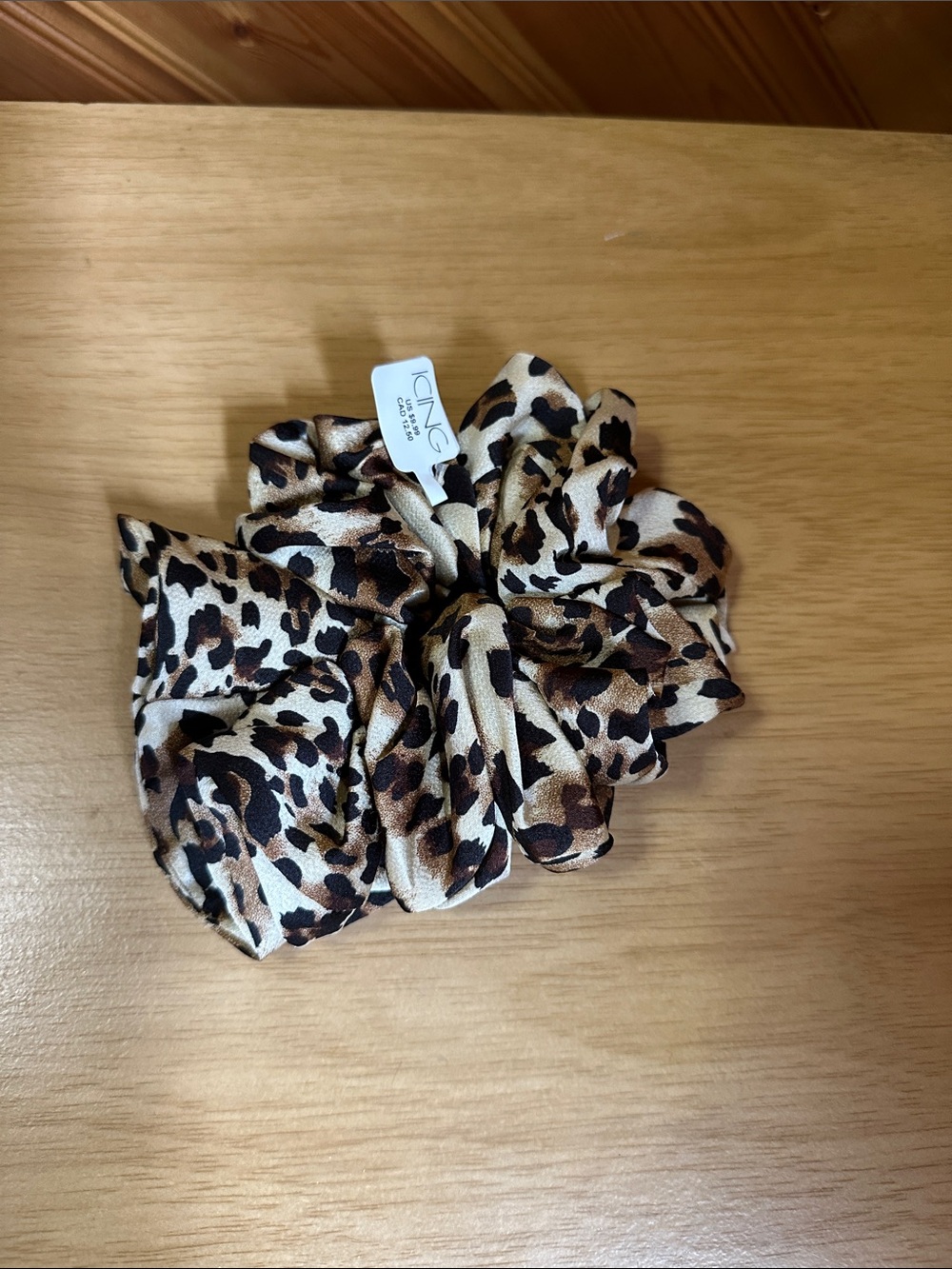 Icing Jumbo Leopard Hair Scrunchie